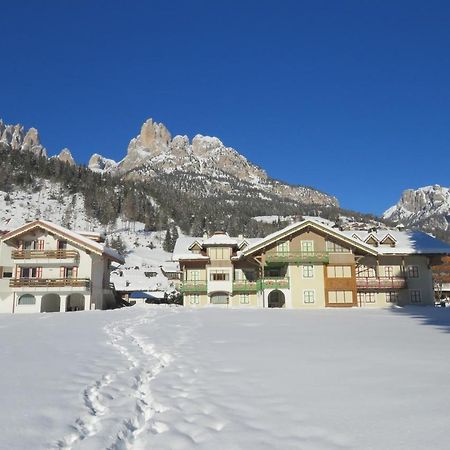 Residence Holiday Pozza di Fassa Exterior foto